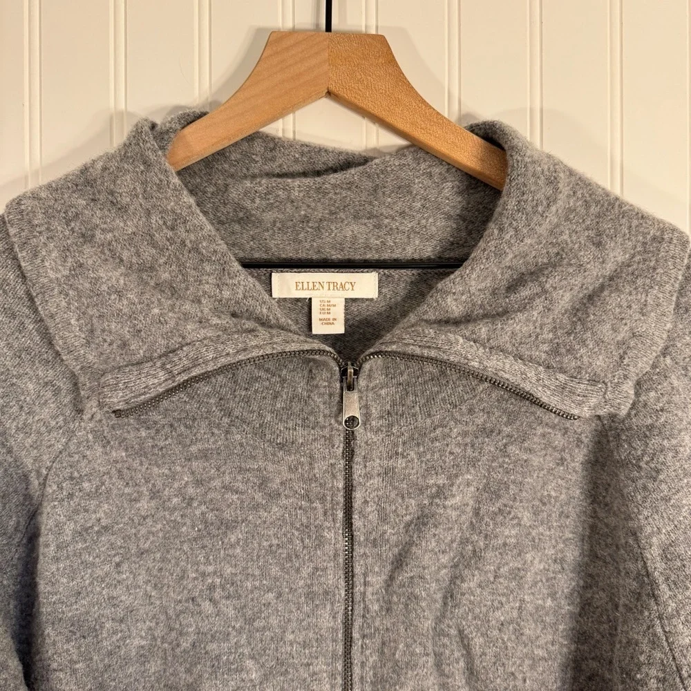 Ellen Tracy 100% Wool Oversized Full Zip Up Long Cardigan Gray Size Medium - Picture 3 of 14